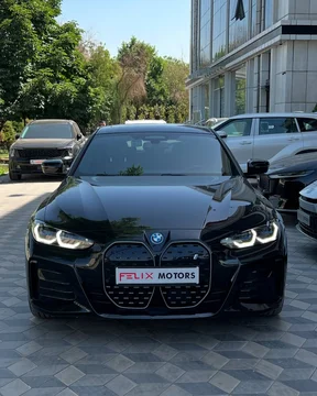 BMW i4 I