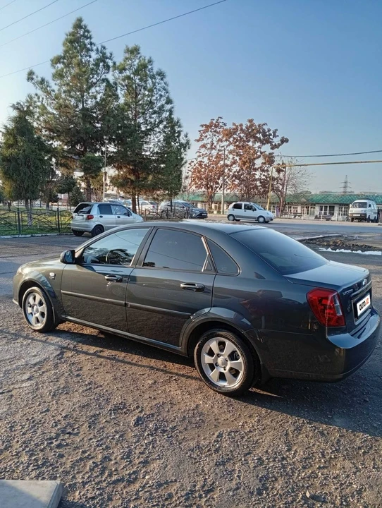 Chevrolet Gentra II