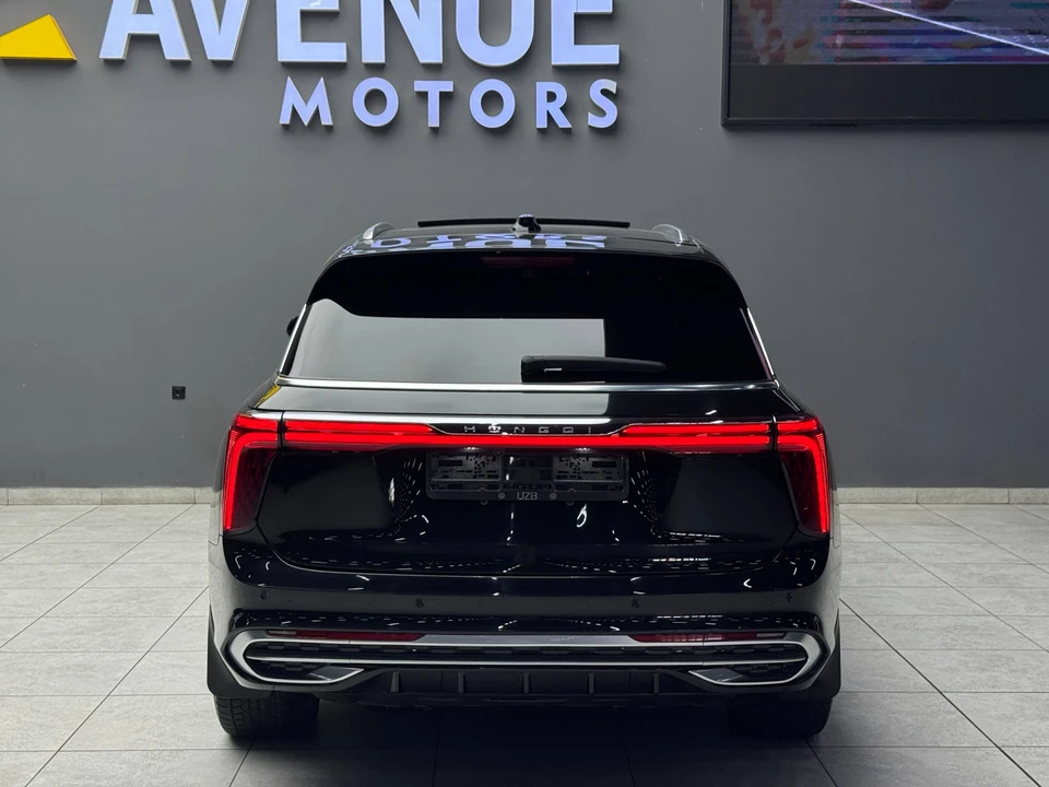 Hongqi E-HS9 I