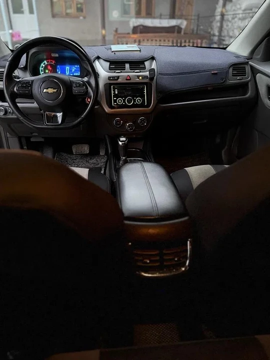 Chevrolet Cobalt II Рестайлинг