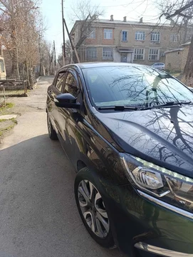 Lada XRAY I