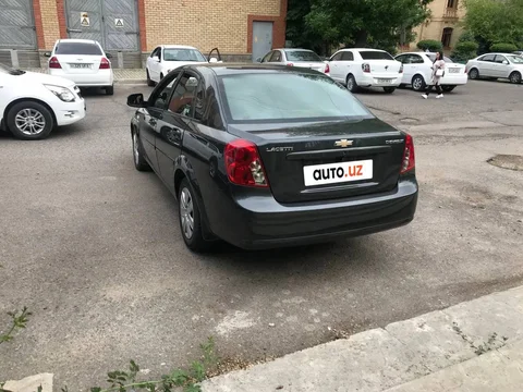 Chevrolet Gentra II