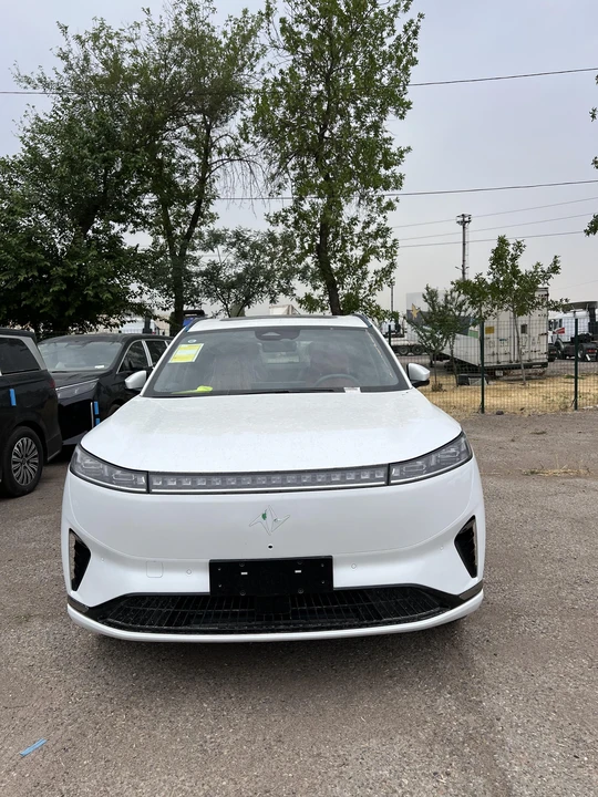 Dongfeng Dongfeng eπ 008 I