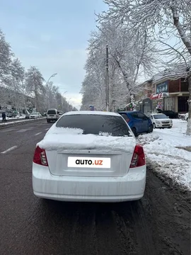 Chevrolet Gentra II