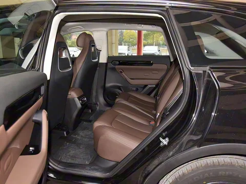 Leapmotor C11 I