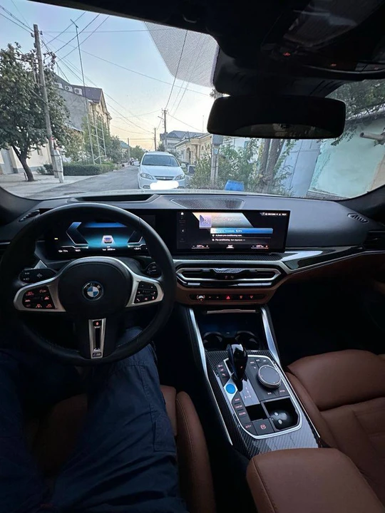 BMW i4 I