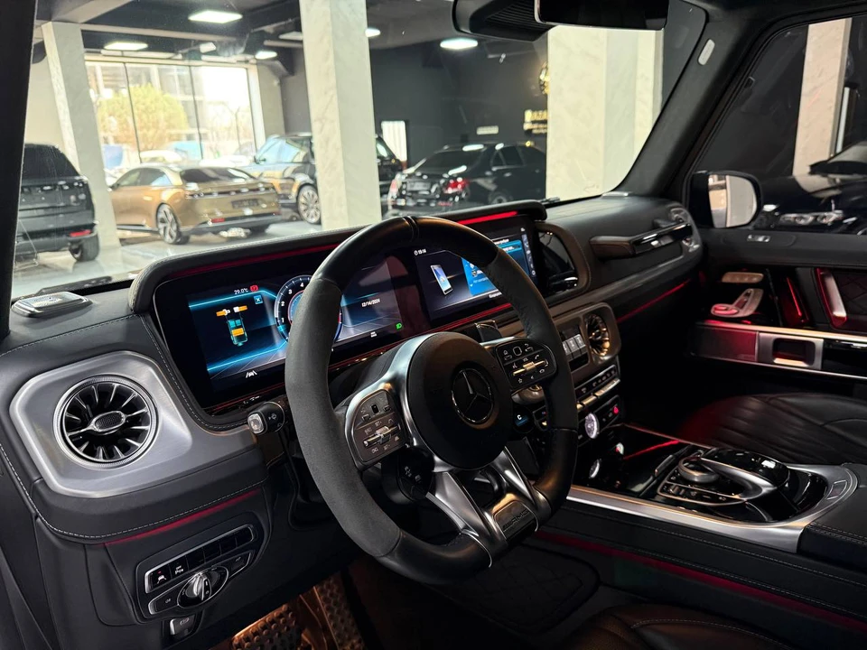 Mercedes-Benz G-class AMG II W463