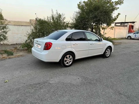 Chevrolet Gentra II