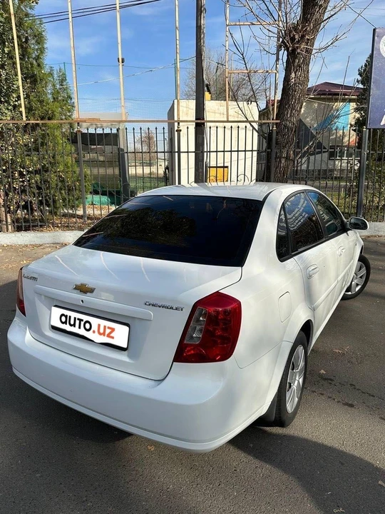 Chevrolet Gentra II