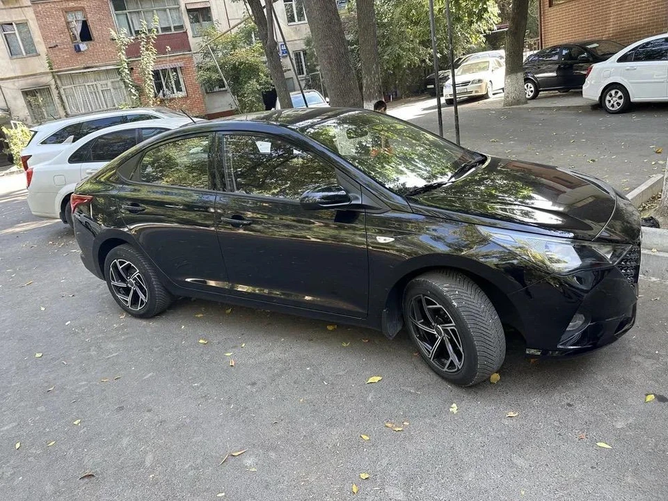 Hyundai Accent V