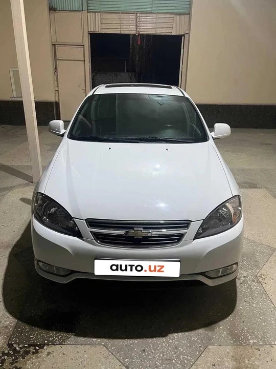 Chevrolet Gentra II