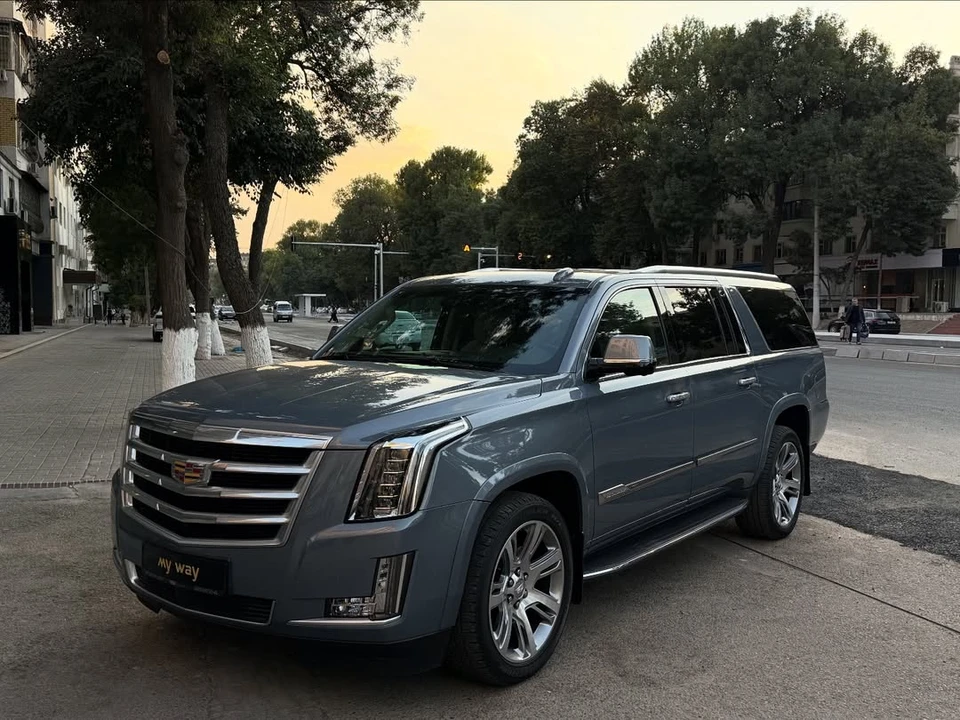 Cadillac Escalade V