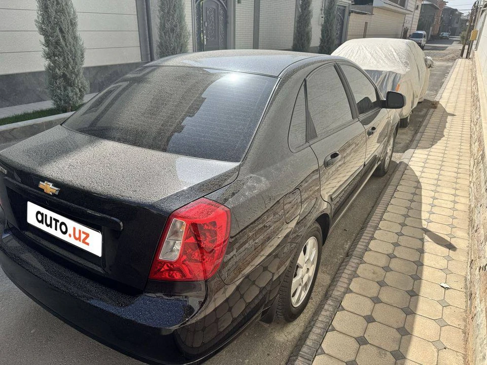 Chevrolet Gentra II