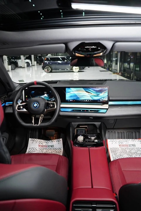 BMW i5 I