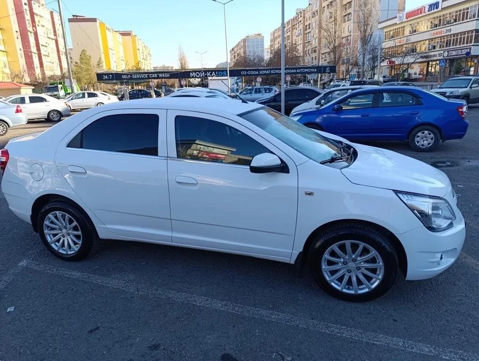 Chevrolet Cobalt II Рестайлинг