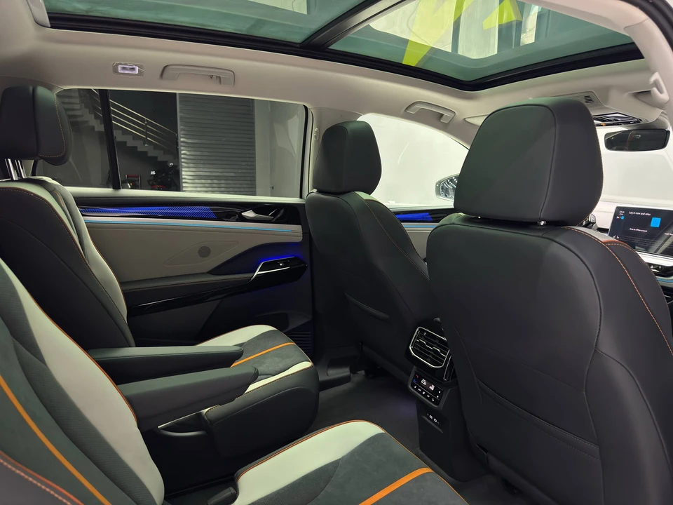 Volkswagen ID.6 Crozz I