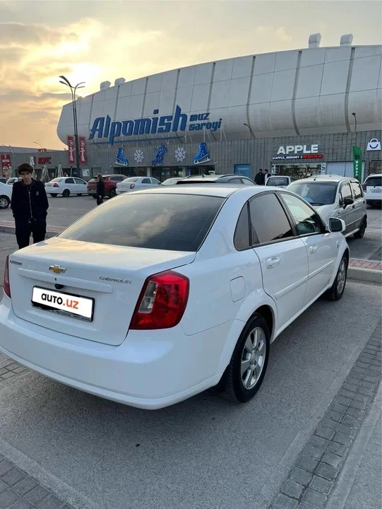 Chevrolet Gentra II