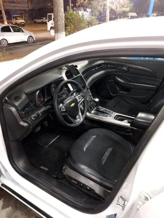 Chevrolet Malibu VII