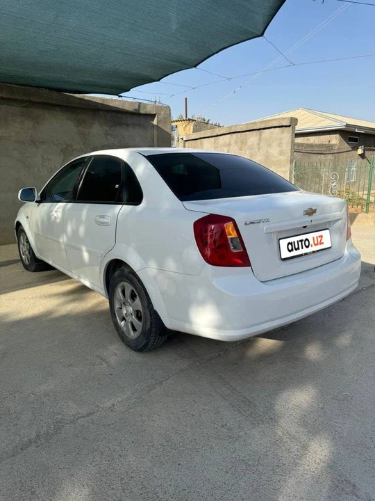 Chevrolet Gentra II