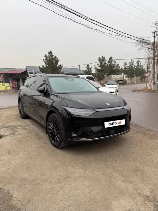 Leapmotor C11 I
