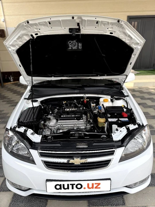 Chevrolet Gentra II