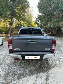 ISUZU D-MAX III