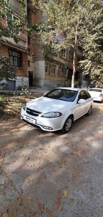 Chevrolet Gentra II
