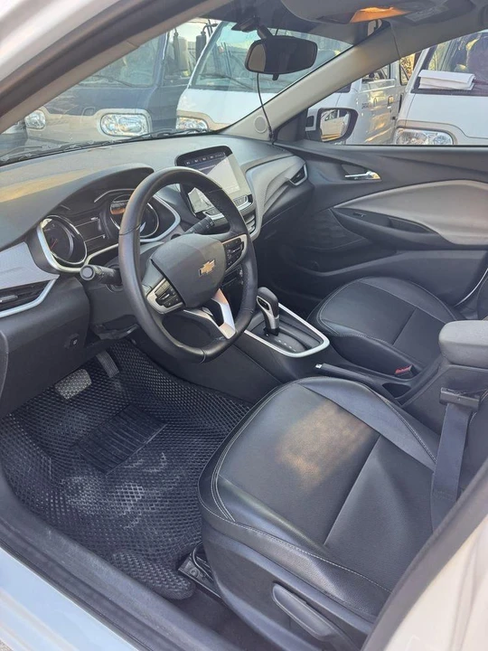 Chevrolet Onix II