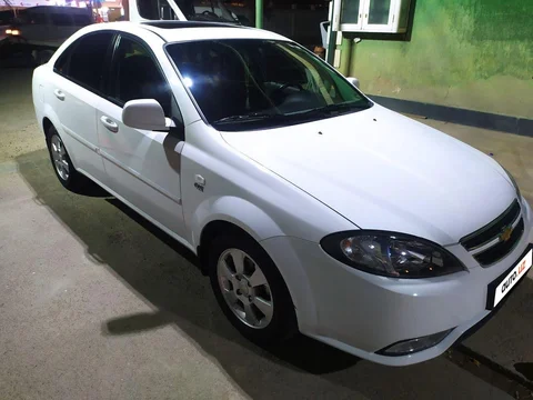 Chevrolet Gentra II