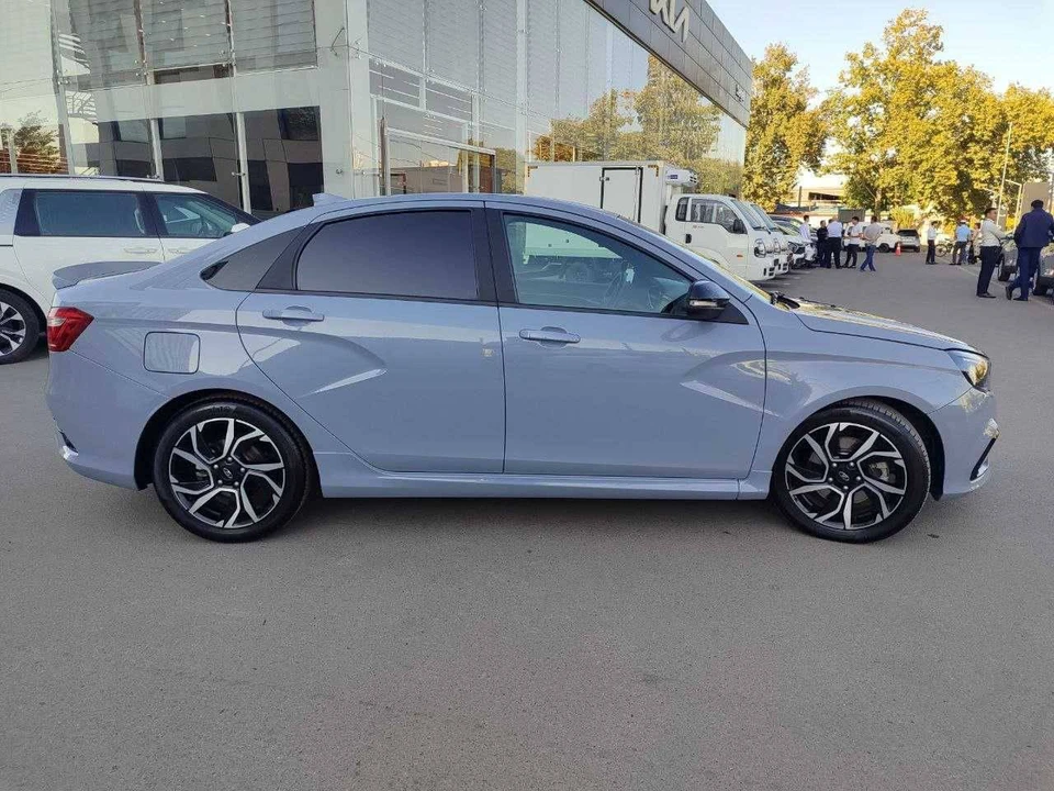 Lada Vesta I