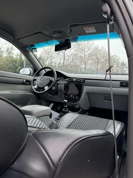 Chevrolet Gentra II