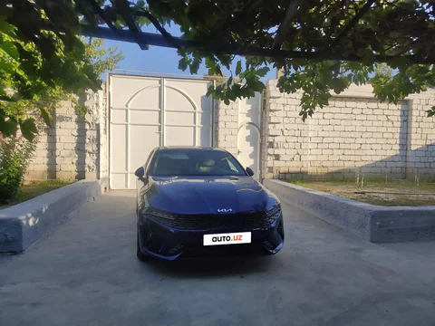 Kia K5 III