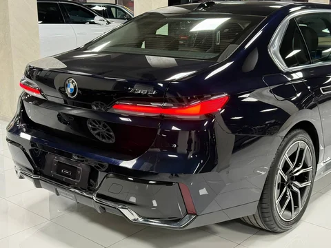BMW 7 series VII (G70)