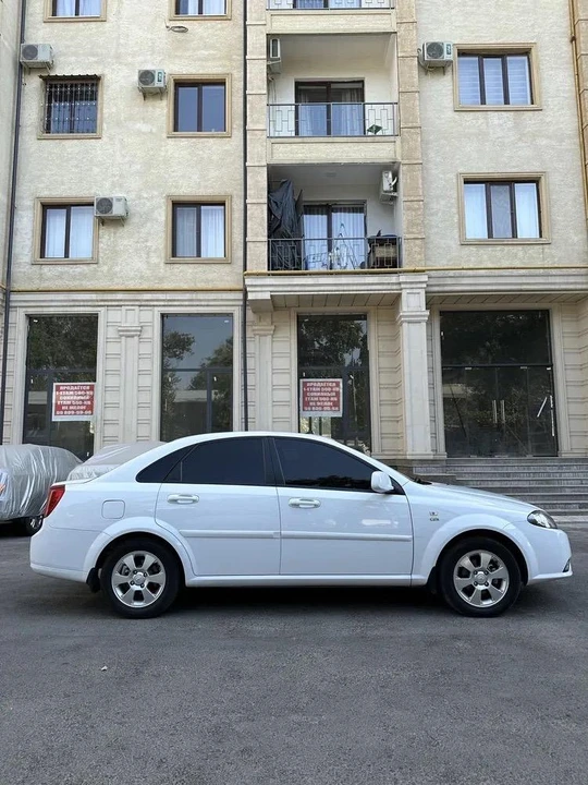 Chevrolet Gentra II
