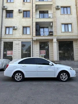 Chevrolet Gentra II