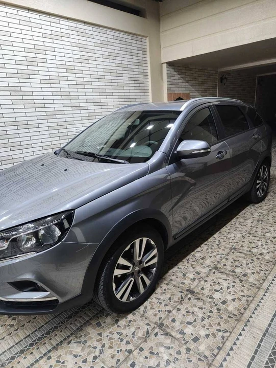 Lada Vesta I