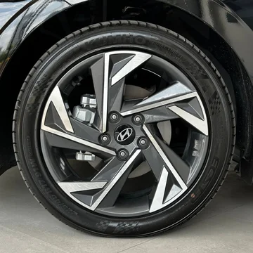 Hyundai Elantra VII Рестайлинг (CN7)