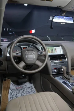 Audi Q7 I (4L)
