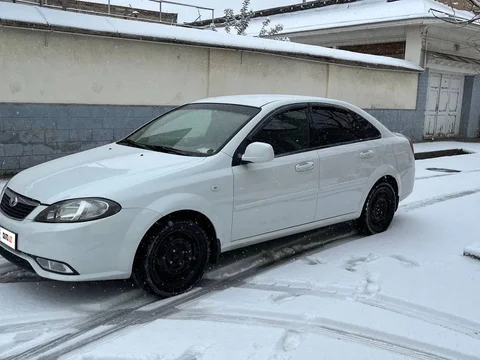 Daewoo Gentra II