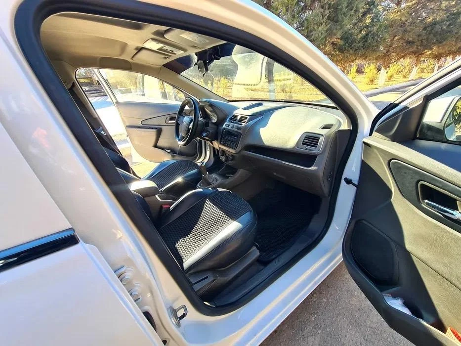 Chevrolet Cobalt II Рестайлинг