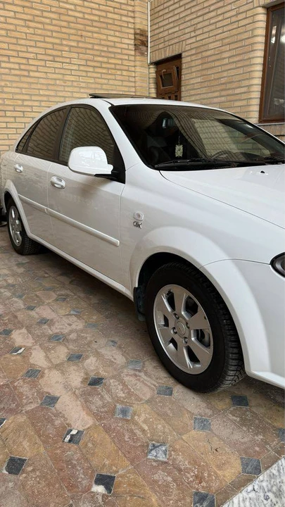 Chevrolet Gentra II