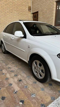 Chevrolet Gentra II