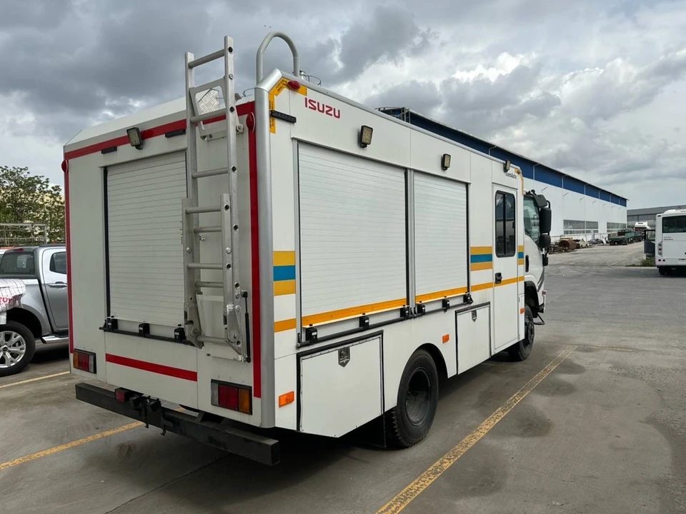 ISUZU NPS 75H I