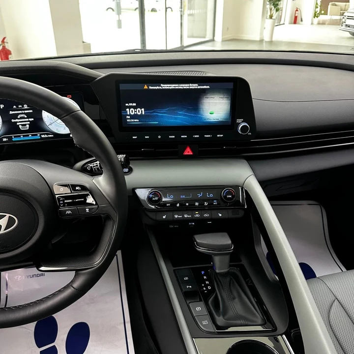 Hyundai Elantra VII Рестайлинг (CN7)