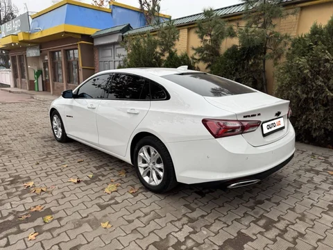 Chevrolet Malibu IX Рестайлинг