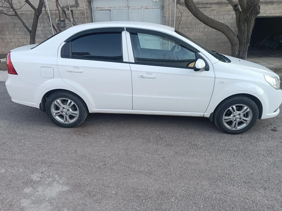 Ravon Nexia R3 I