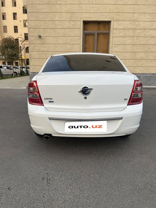 Chevrolet Cobalt II restyling