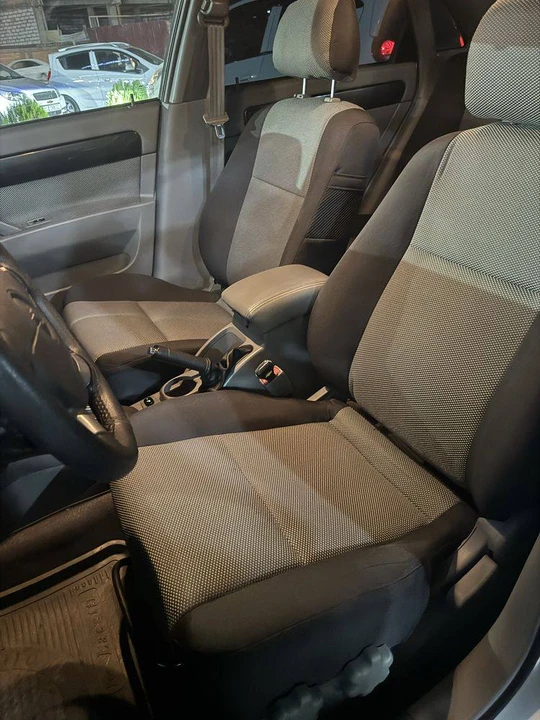 Chevrolet Gentra II