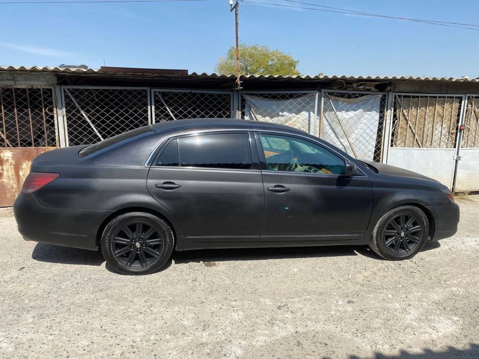Toyota Avalon III