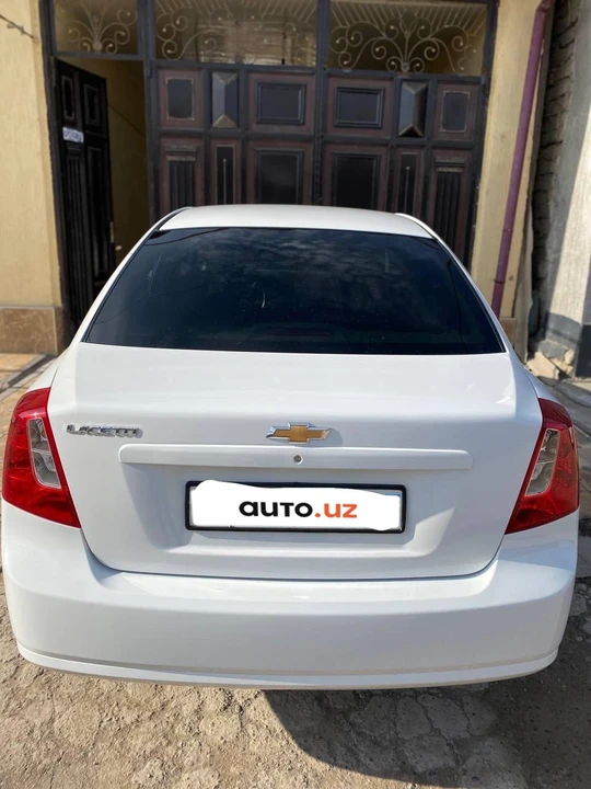Chevrolet Gentra II